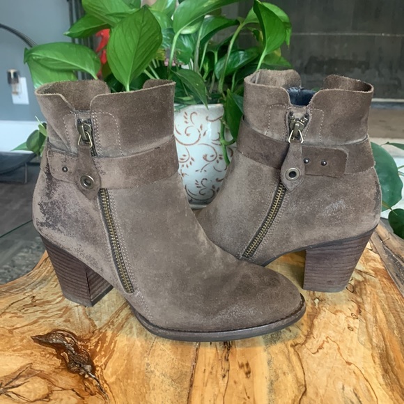 Paul Green Dallas Booties Brown Boots - Picture 2 of 8